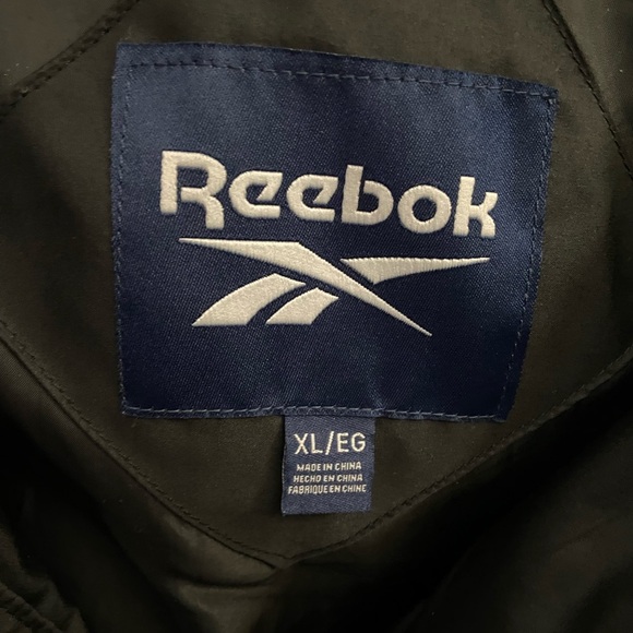 NWT Men’s Reebok Black Windbreaker Jacket - Picture 4 of 5